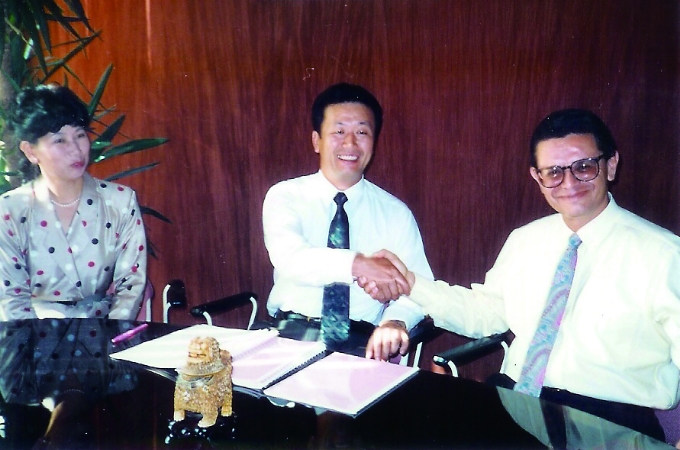 フランスに合弁会社「イトウデンキヨーロッパＳ.Ａ.」設立