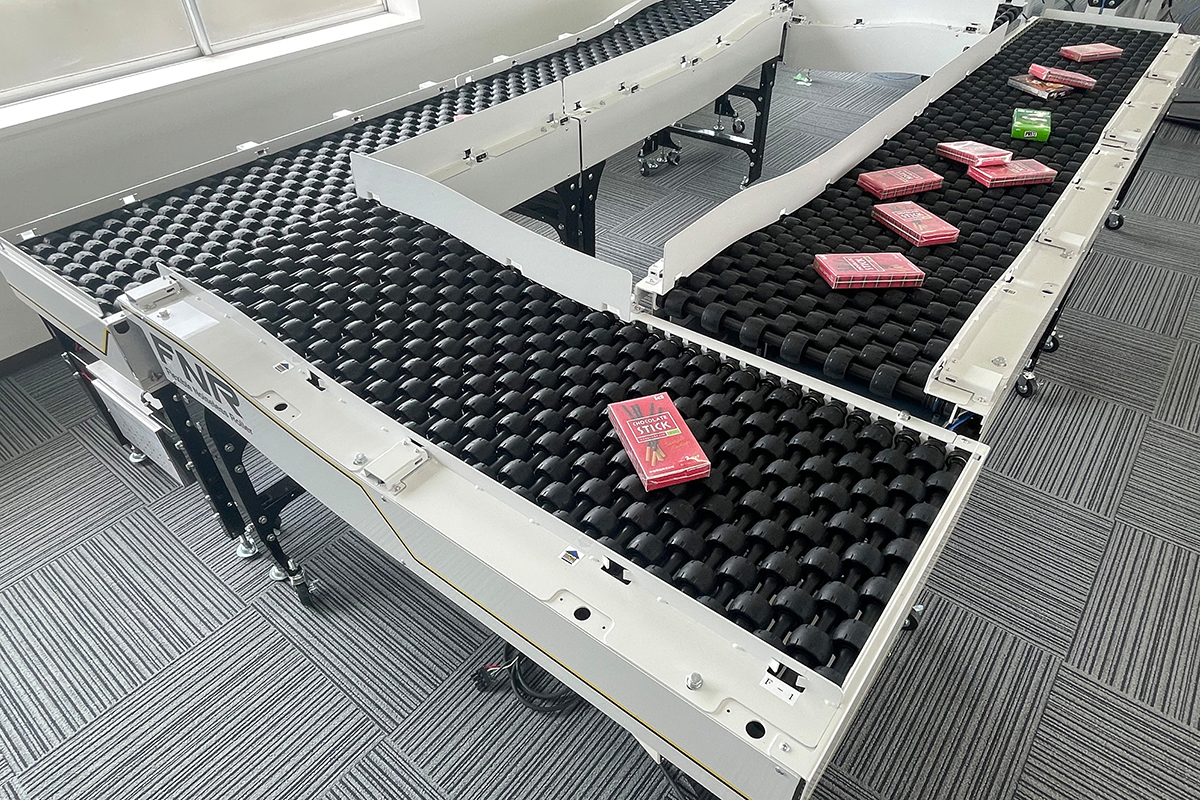 搬送物に優しい<br />
静音・衝撃吸収搬送システム